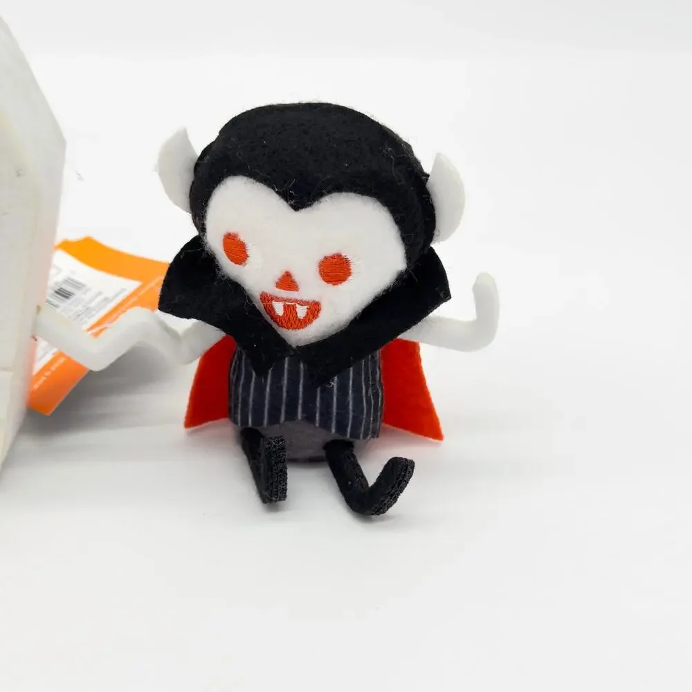 Target Hyde & Eek Dracula Vampire & Blood Felt Duo Halloween Figure NEW